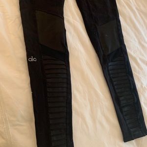 Alo leather detailed leggings